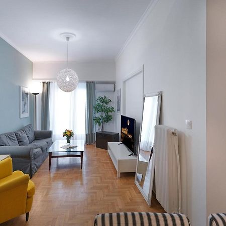 Spacious City Center Apartment Афіни Екстер'єр фото