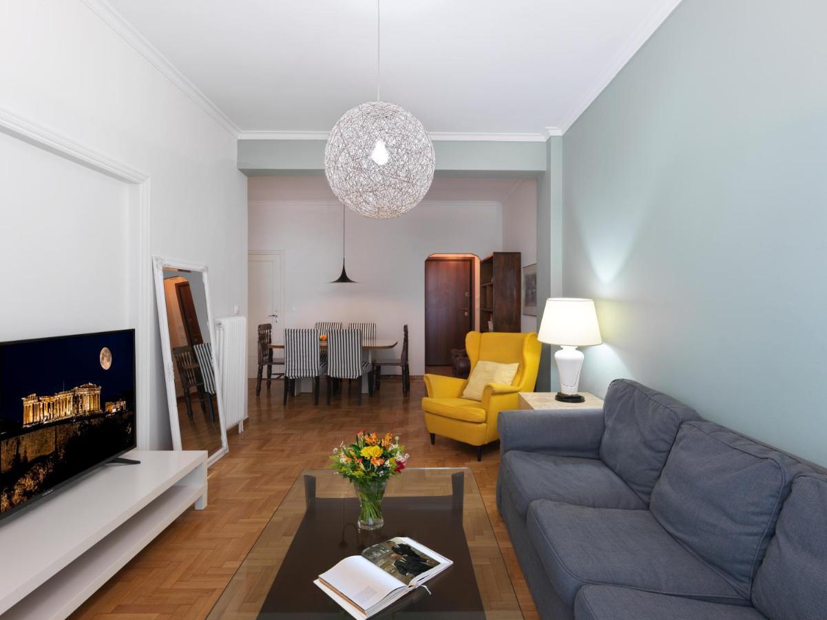 Spacious City Center Apartment Афіни Екстер'єр фото